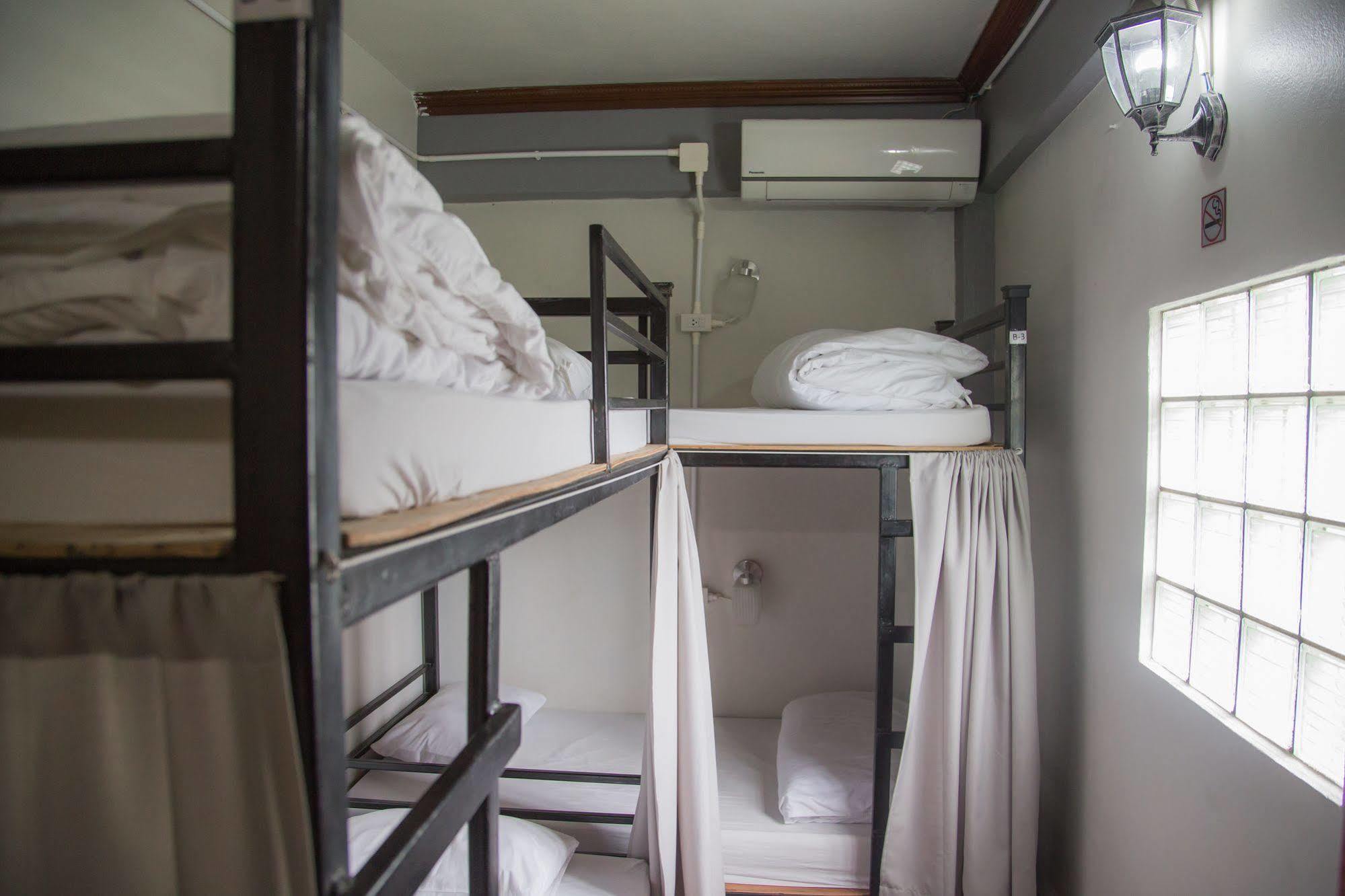 Cassette Hostel Chiang Mai Buitenkant foto