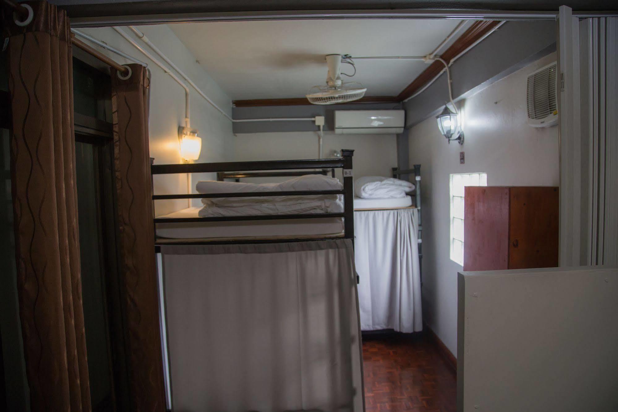 Cassette Hostel Chiang Mai Buitenkant foto